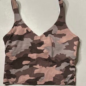 Lululemon Camouflage V-Neck Women's Size 4